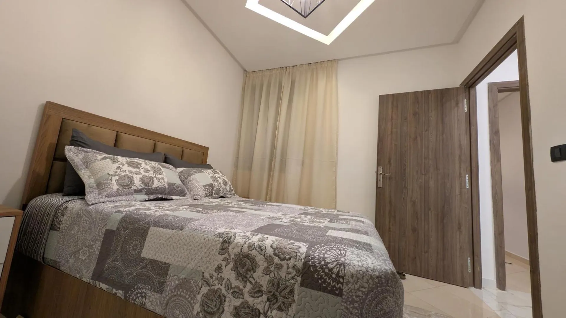 Stylish Apart Near City Center Marrakesh Appartamento